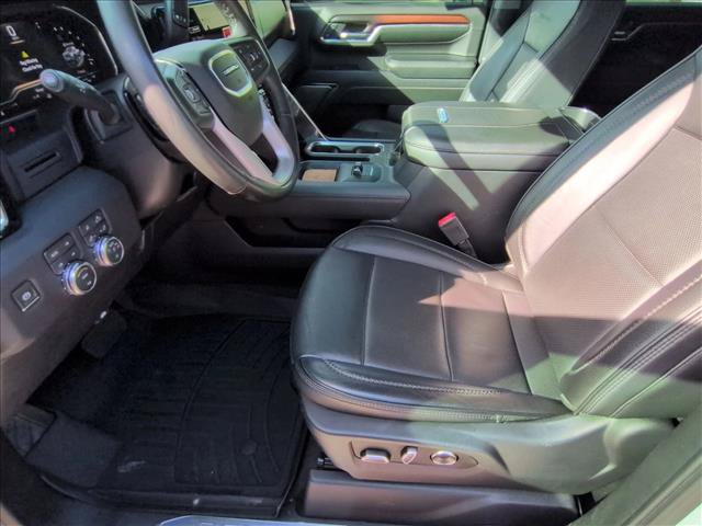 Used 2024 GMC Sierra 2500 Denali w/ Max Trailering Package AWD/4WD image 16