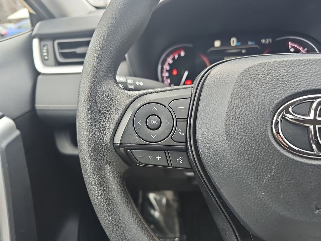 Used 2024 Toyota RAV4 LE image 19