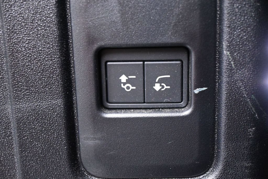Used 2024 Land Rover Defender 130 S AWD/4WD image 28