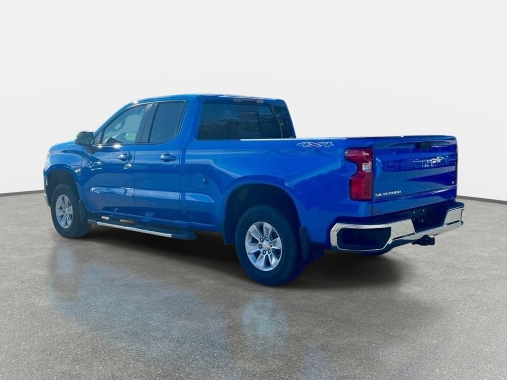 Used 2025 Chevrolet Silverado 1500 LT w/ Protection Package AWD/4WD image 3