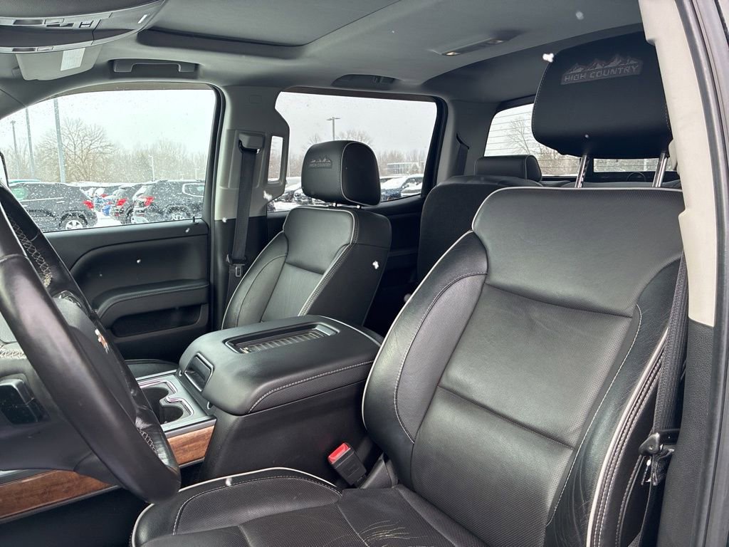 Used 2018 Chevrolet Silverado 2500 High Country image 32