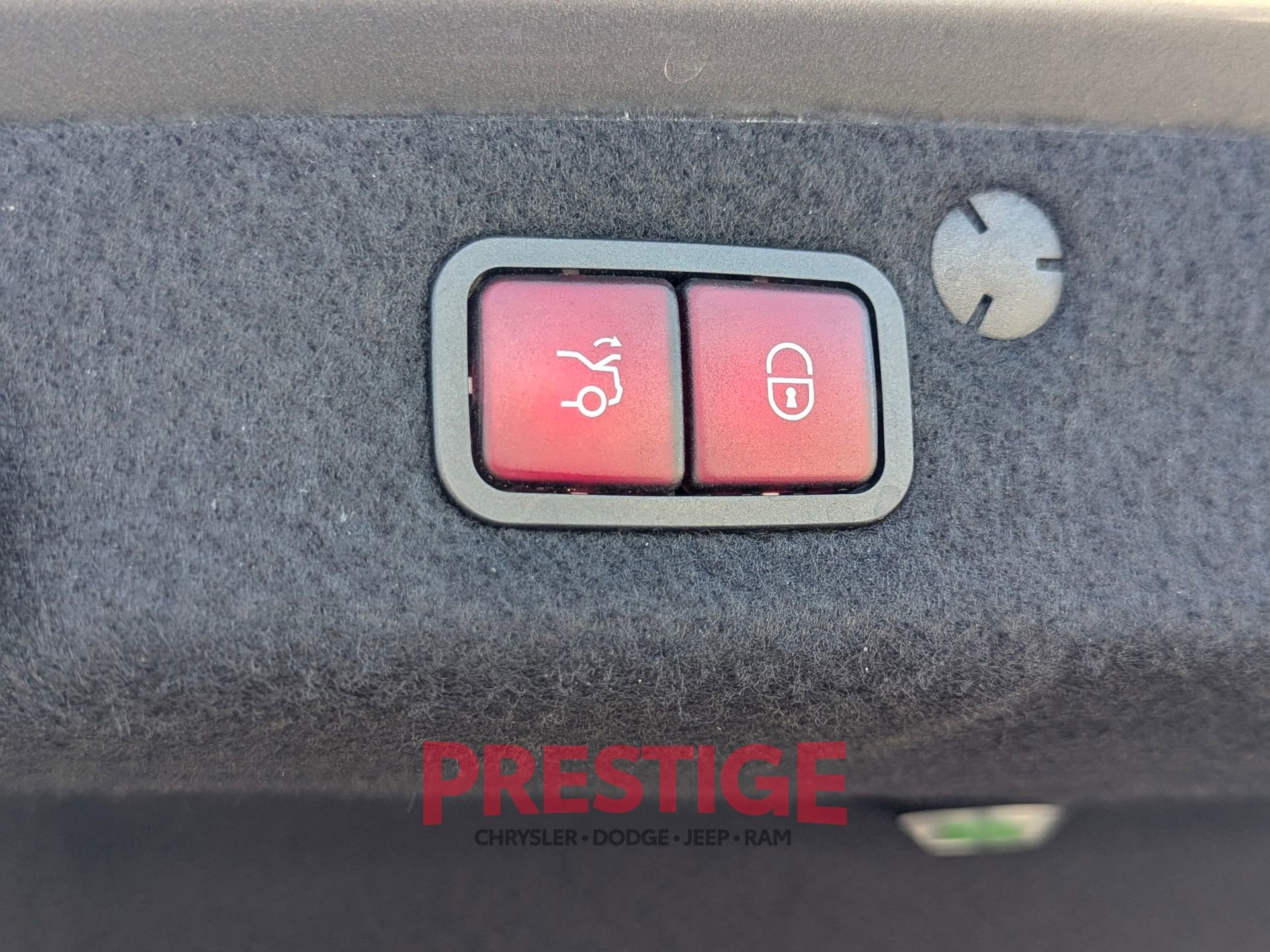 Used 2020 Mercedes-Benz C 300 Sedan image 11