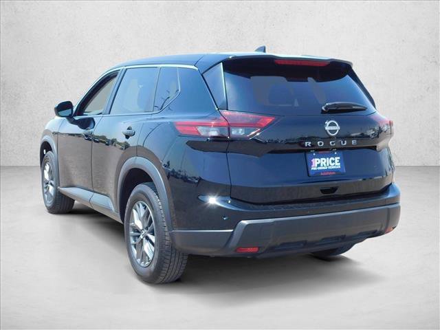Used 2024 Nissan Rogue S FWD image 13