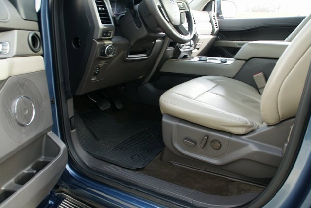 Used 2020 Ford Expedition XLT w/ Equipment Group 202A image 15