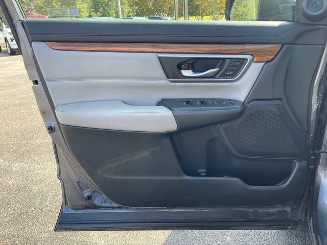 Used 2017 Honda CR-V Touring image 17