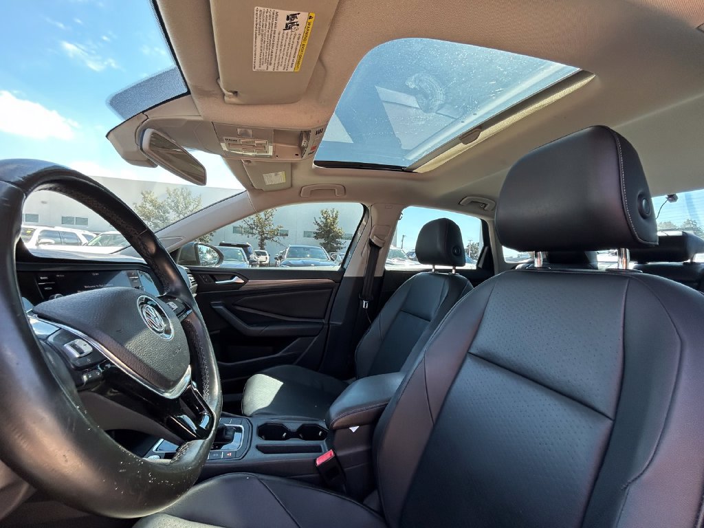 Used 2019 Volkswagen Jetta SEL FWD image 12