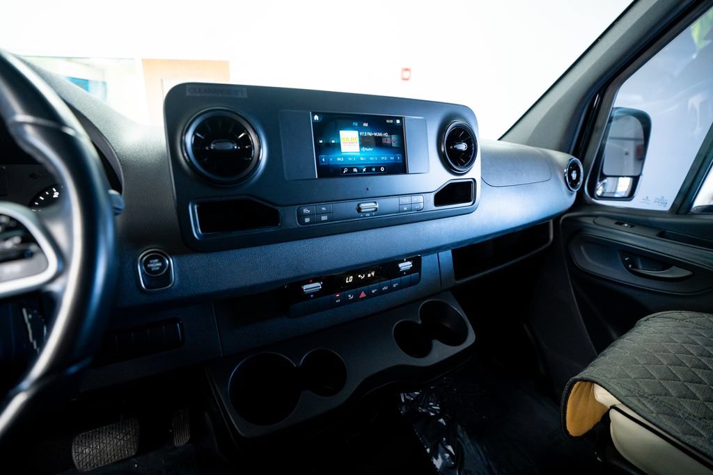 Used 2019 Mercedes-Benz Sprinter 170 image 29