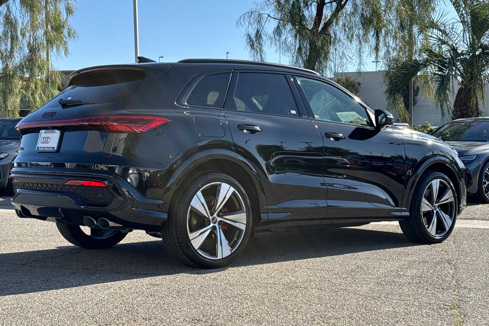 New 2025 Audi SQ5 Premium Plus image 4