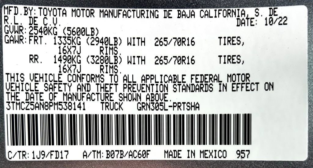 Certified 2023 Toyota Tacoma TRD Off-Road AWD/4WD image 23
