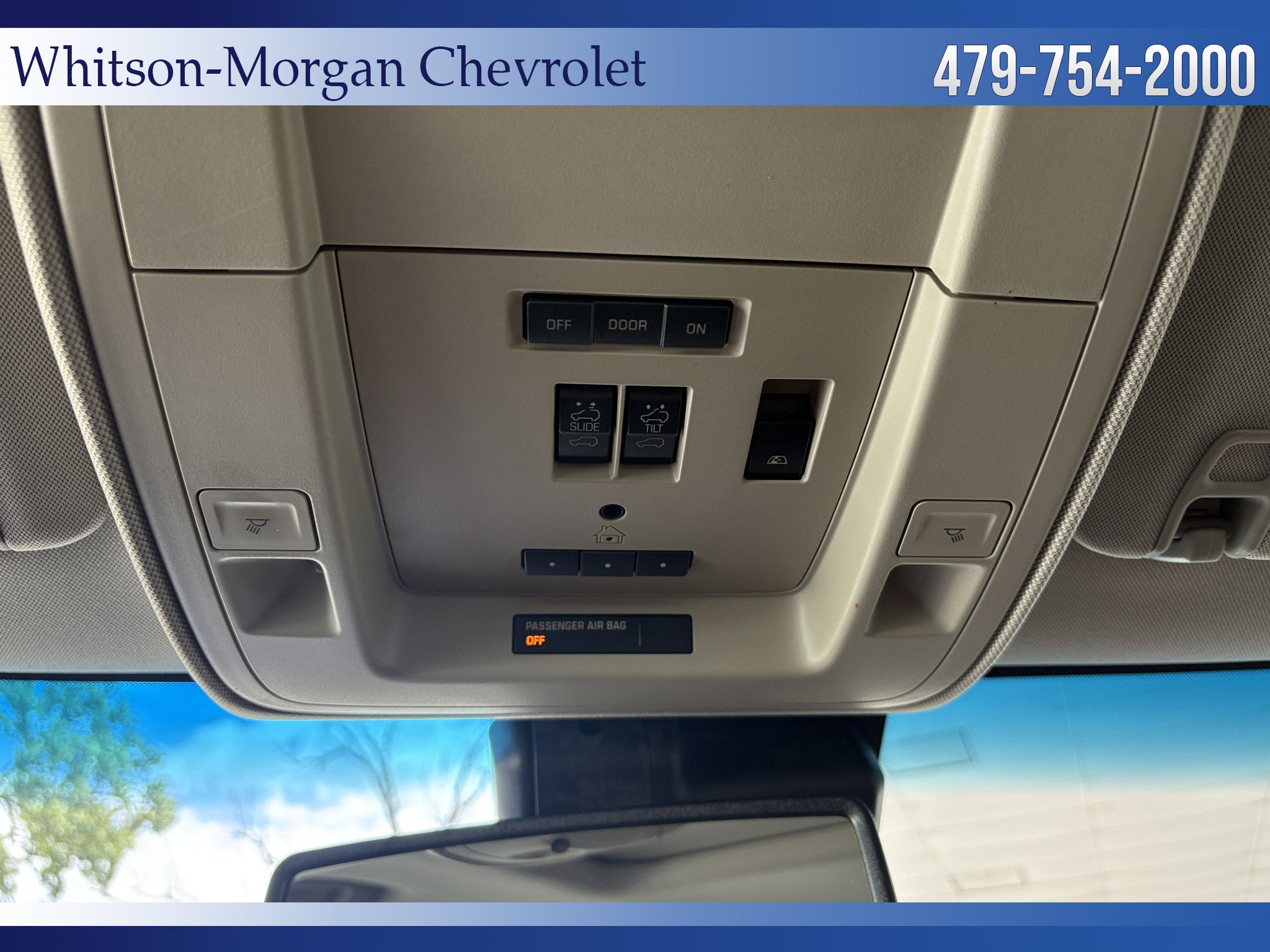 Used 2018 Chevrolet Silverado 1500 High Country AWD/4WD image 32
