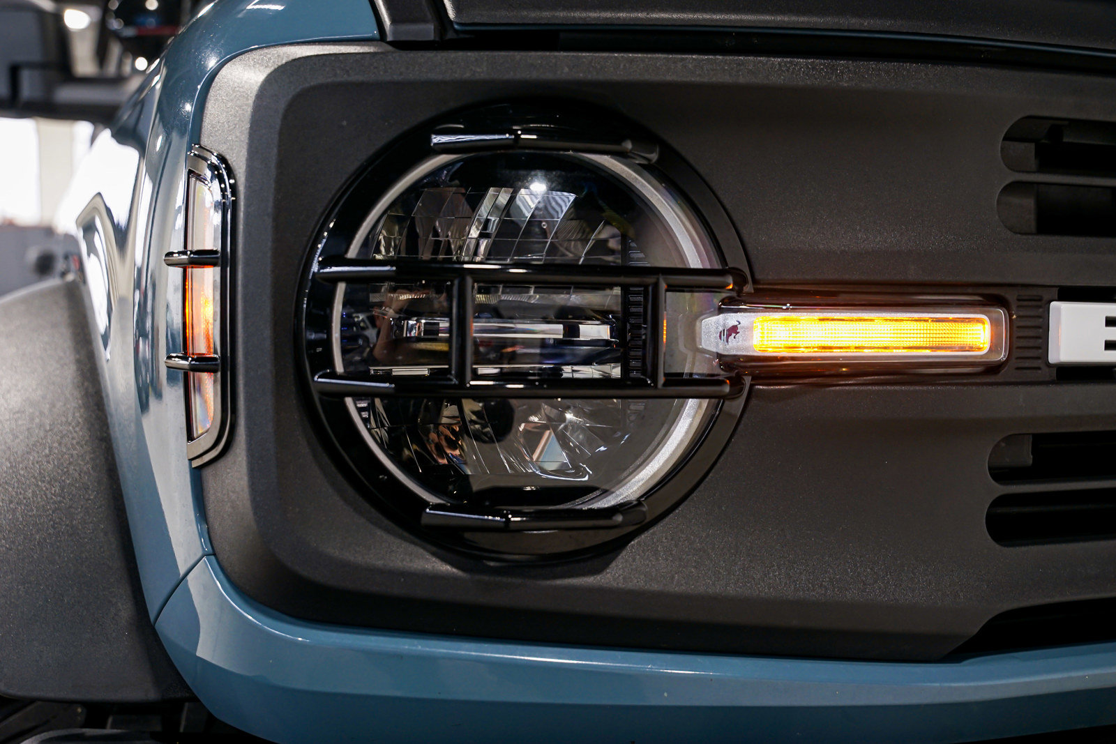 Used 2022 Ford Bronco Black Diamond image 52