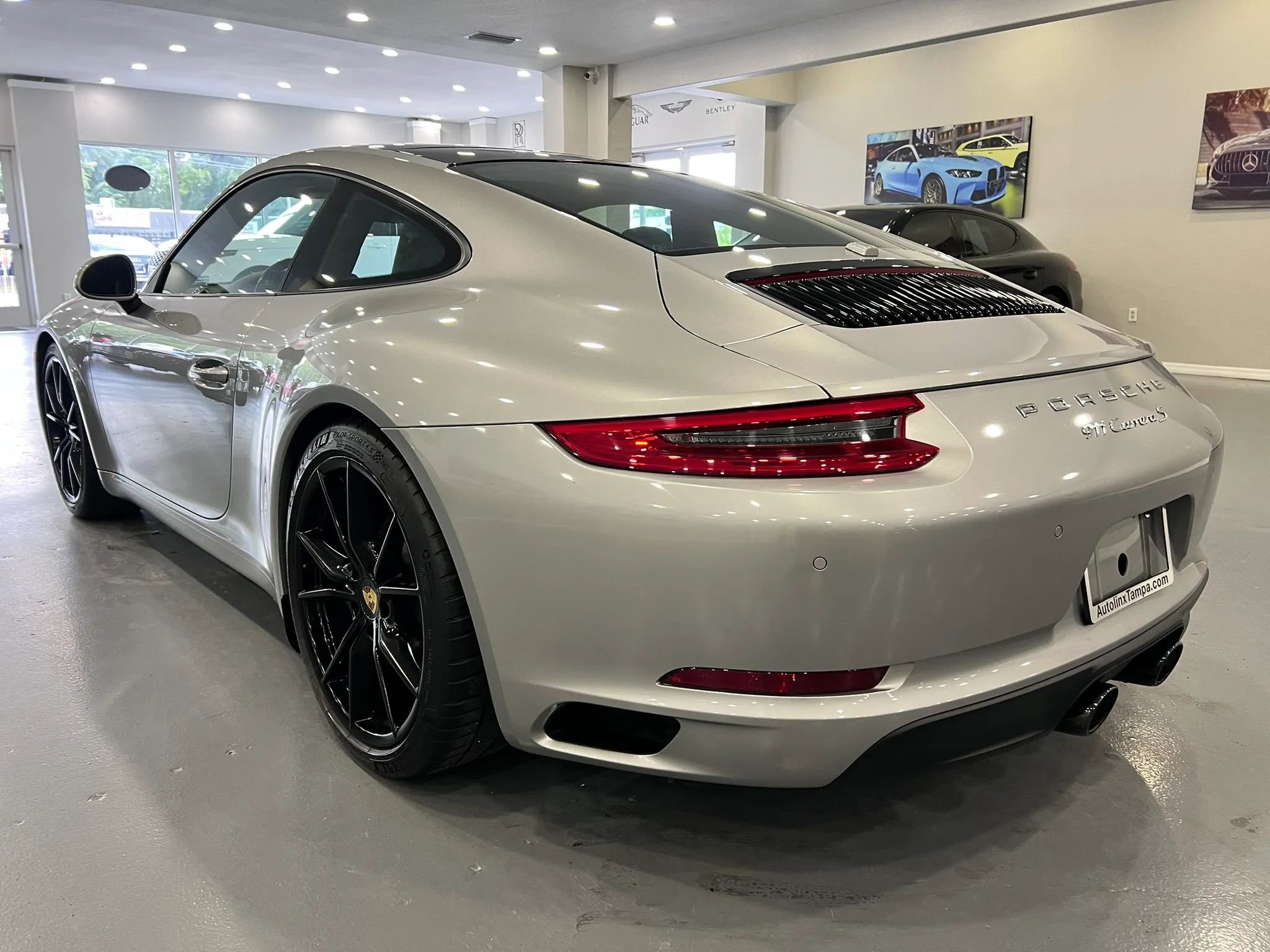 Used 2018 Porsche 911 Carrera S RWD image 5