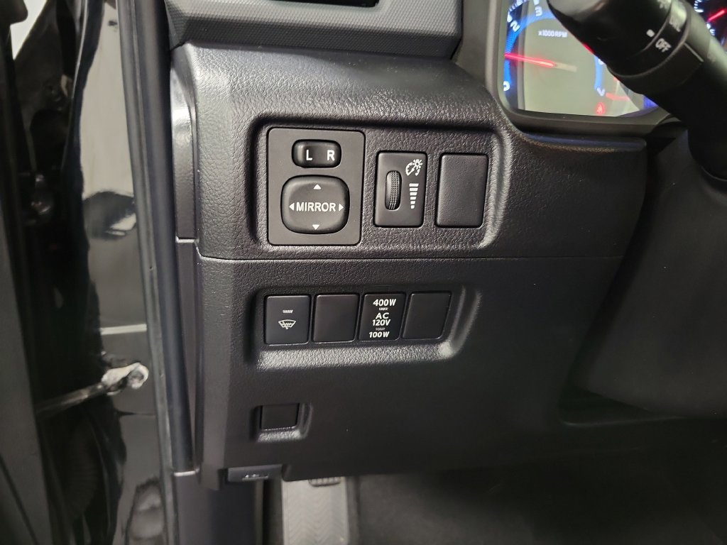 Used 2017 Toyota 4Runner SR5 Premium AWD/4WD image 23