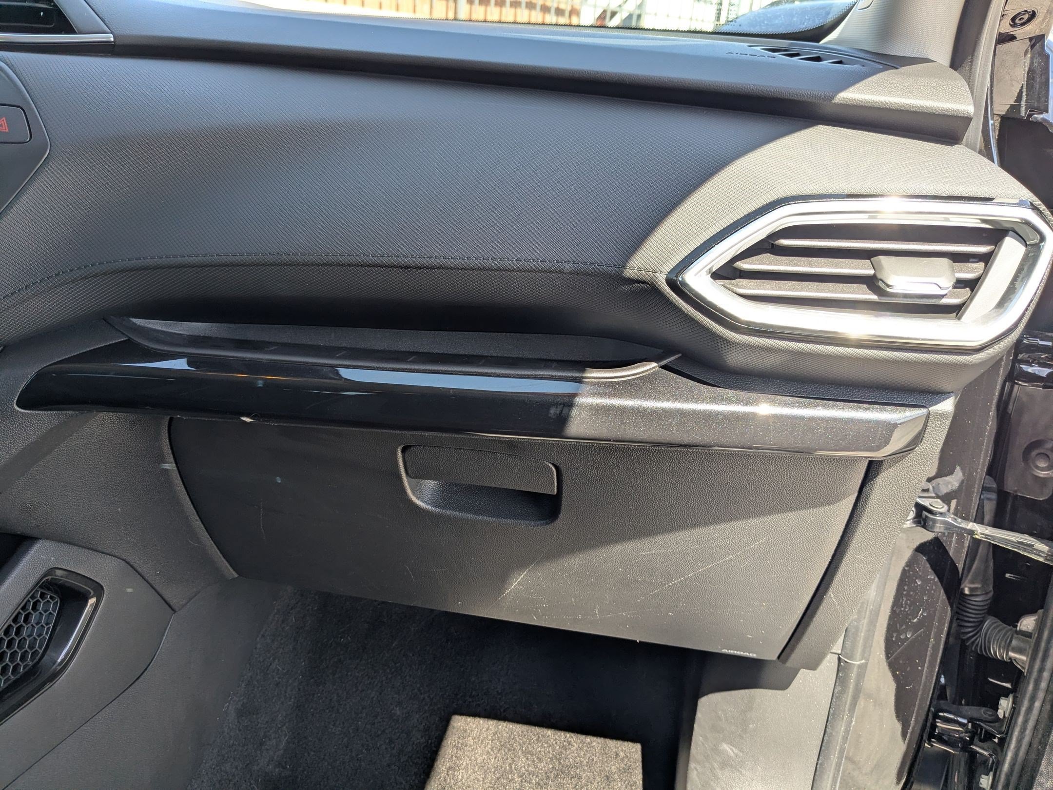 Used 2023 Chevrolet TrailBlazer LT FWD image 29