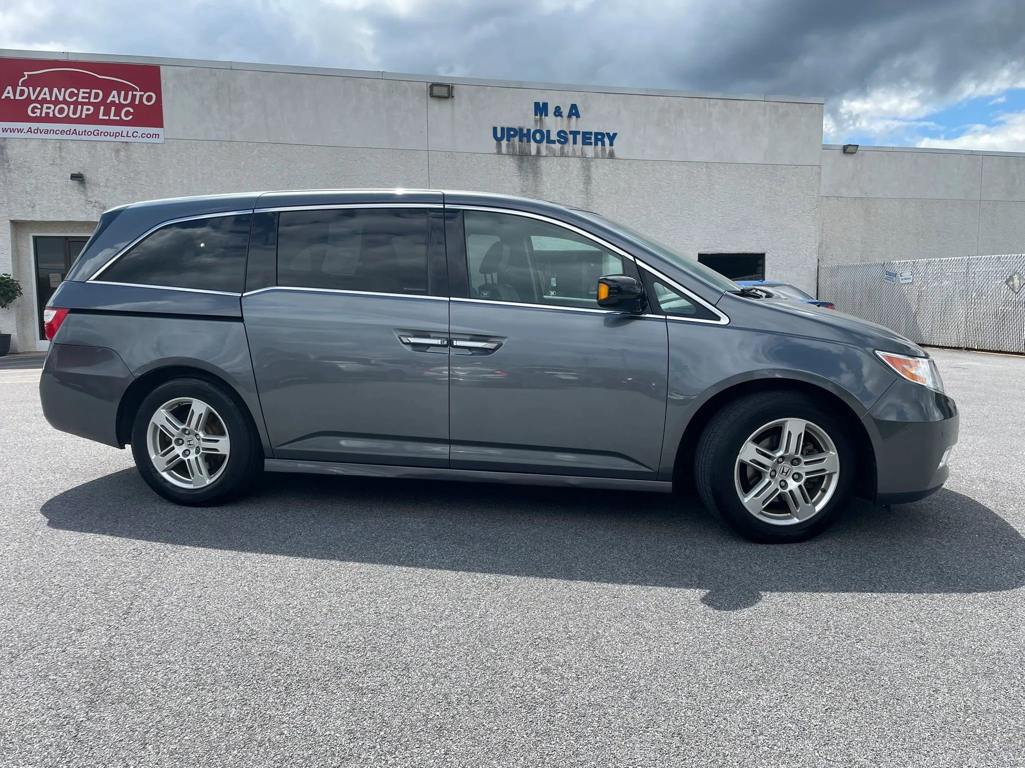 Used 2011 Honda Odyssey Touring image 17