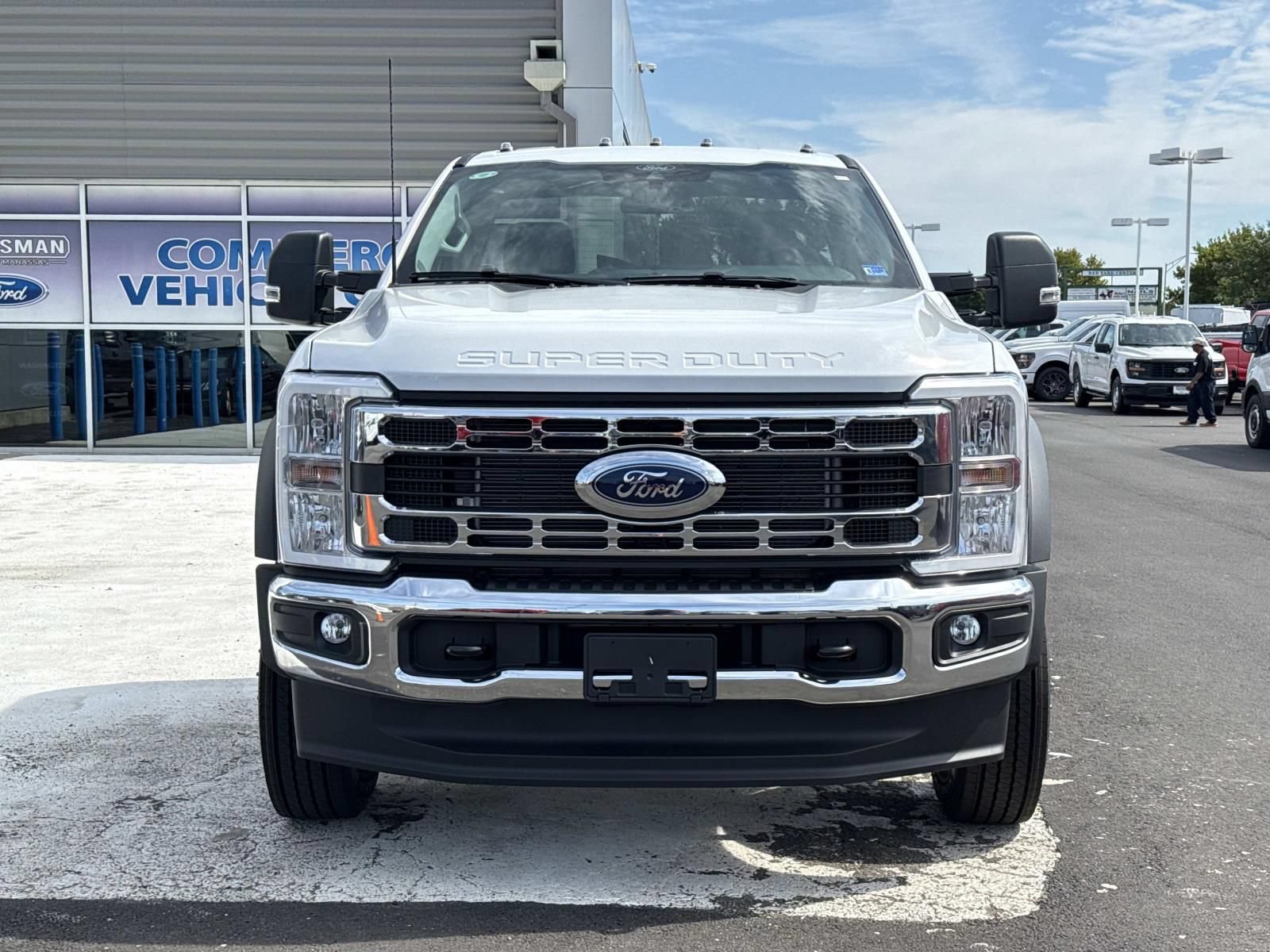New 2026 Ford F600 4x4 Regular Cab Super Duty w/ XLT Value Package image 8