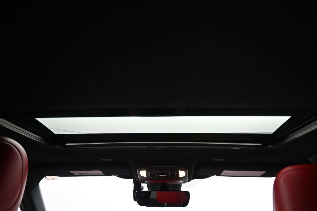 Used 2023 Toyota Highlander XSE FWD image 55