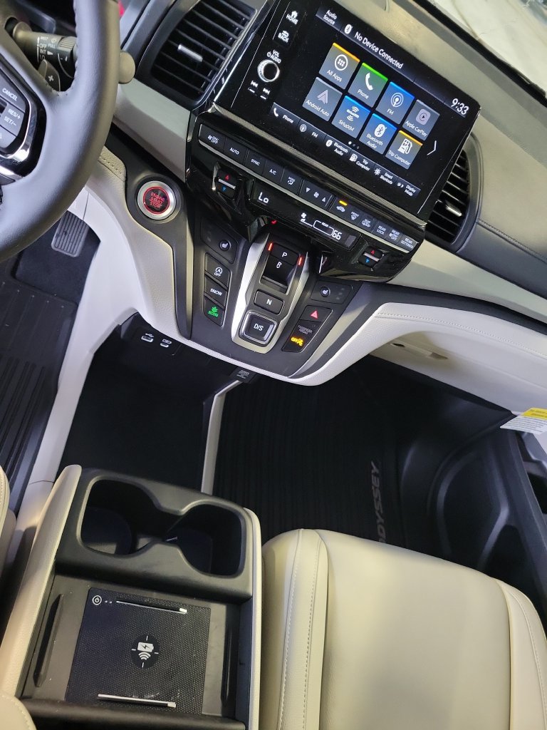 Certified 2026 Honda Odyssey EX-L image 38