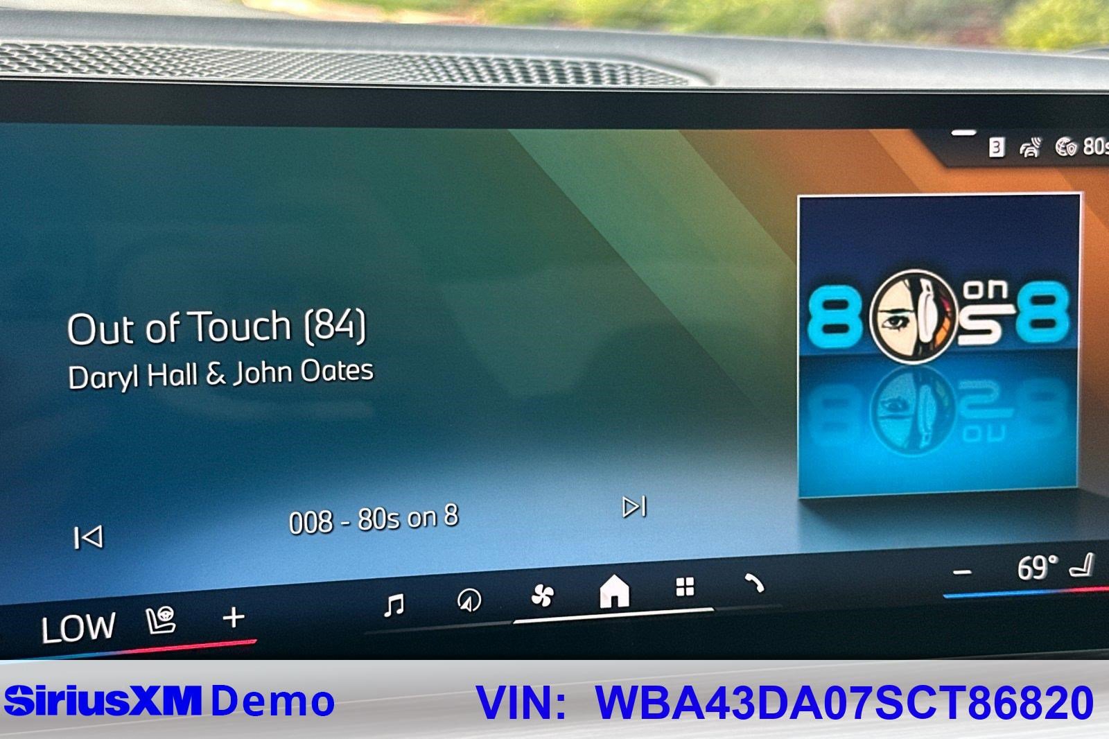 Used 2025 BMW 430i Coupe w/ Convenience Package image 38