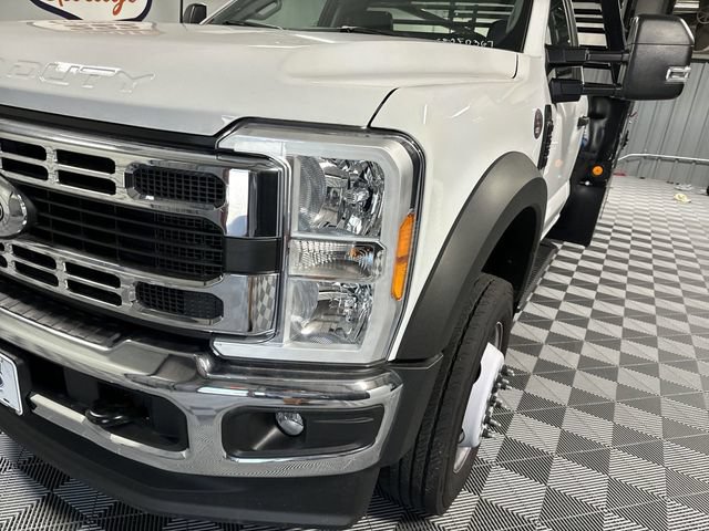 New 2023 Ford F550 4x4 Regular Cab Super Duty image 9