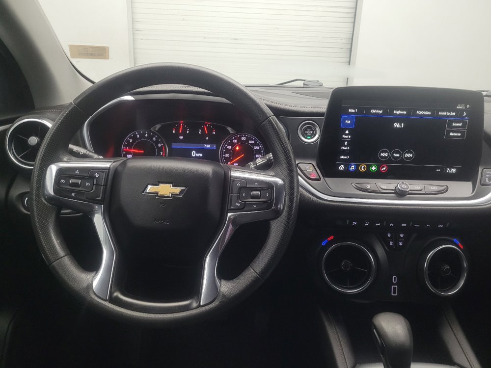 Used 2023 Chevrolet Blazer LT FWD image 22