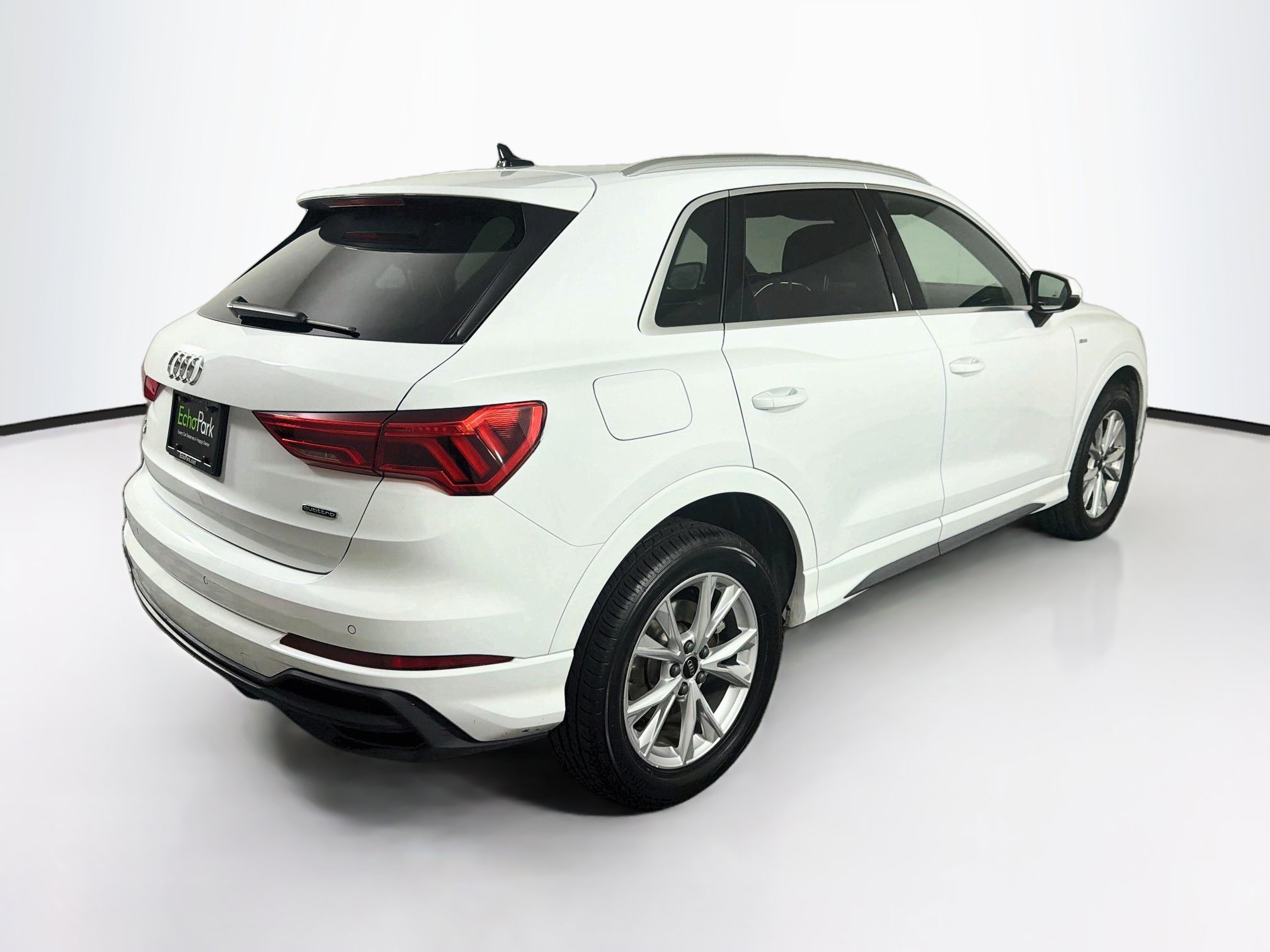 Used 2025 Audi Q3 2.0T Premium AWD/4WD image 9