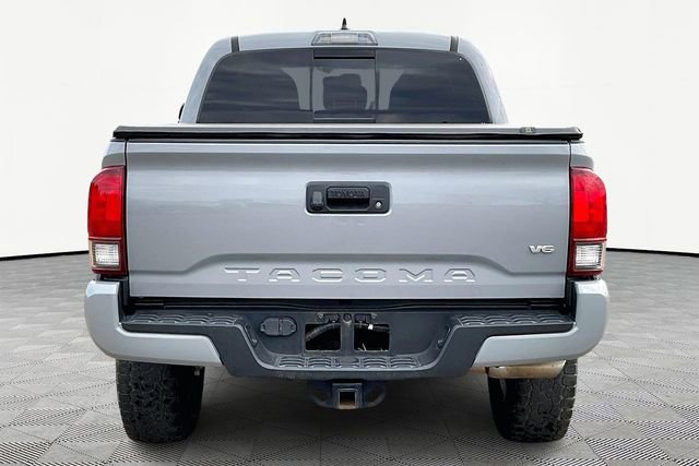Used 2019 Toyota Tacoma SR image 6