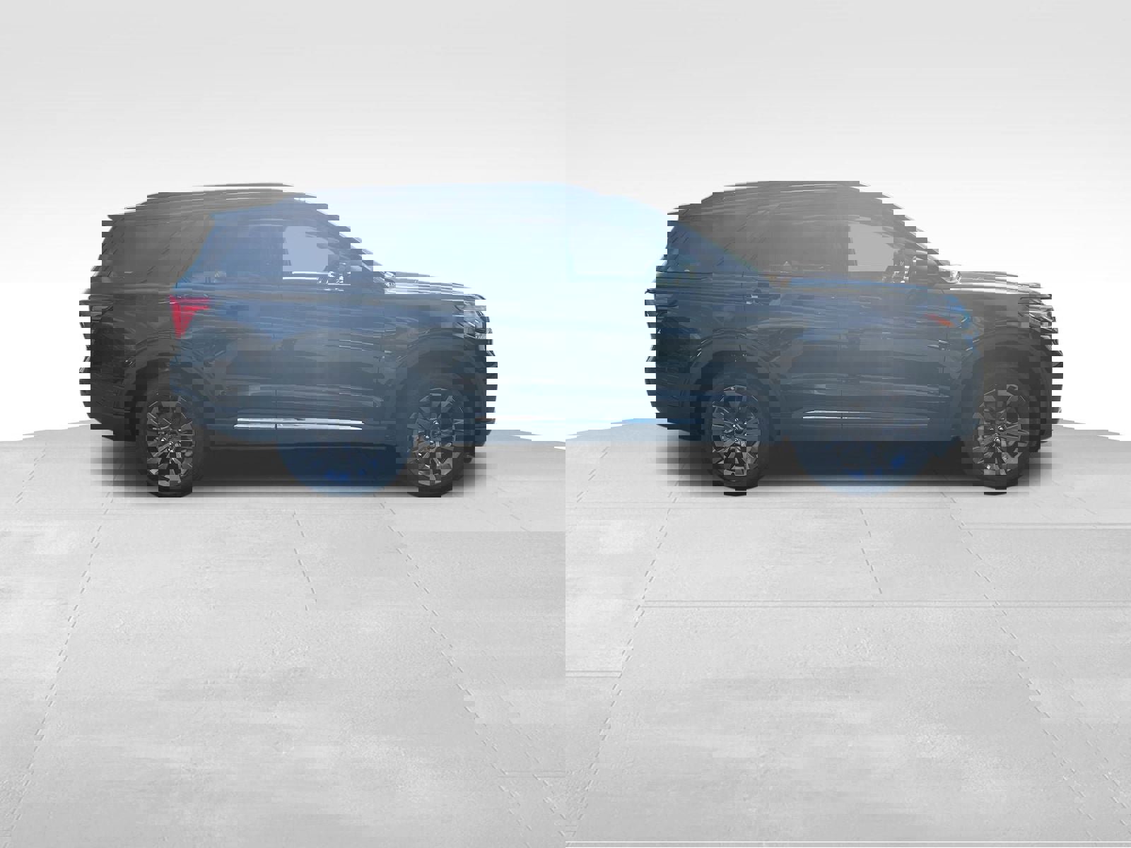 New 2025 Ford Explorer Active w/ Active Comfort Package image 6