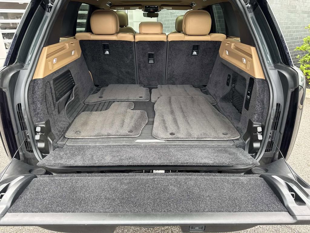 Certified 2023 Land Rover Range Rover SE AWD/4WD image 5