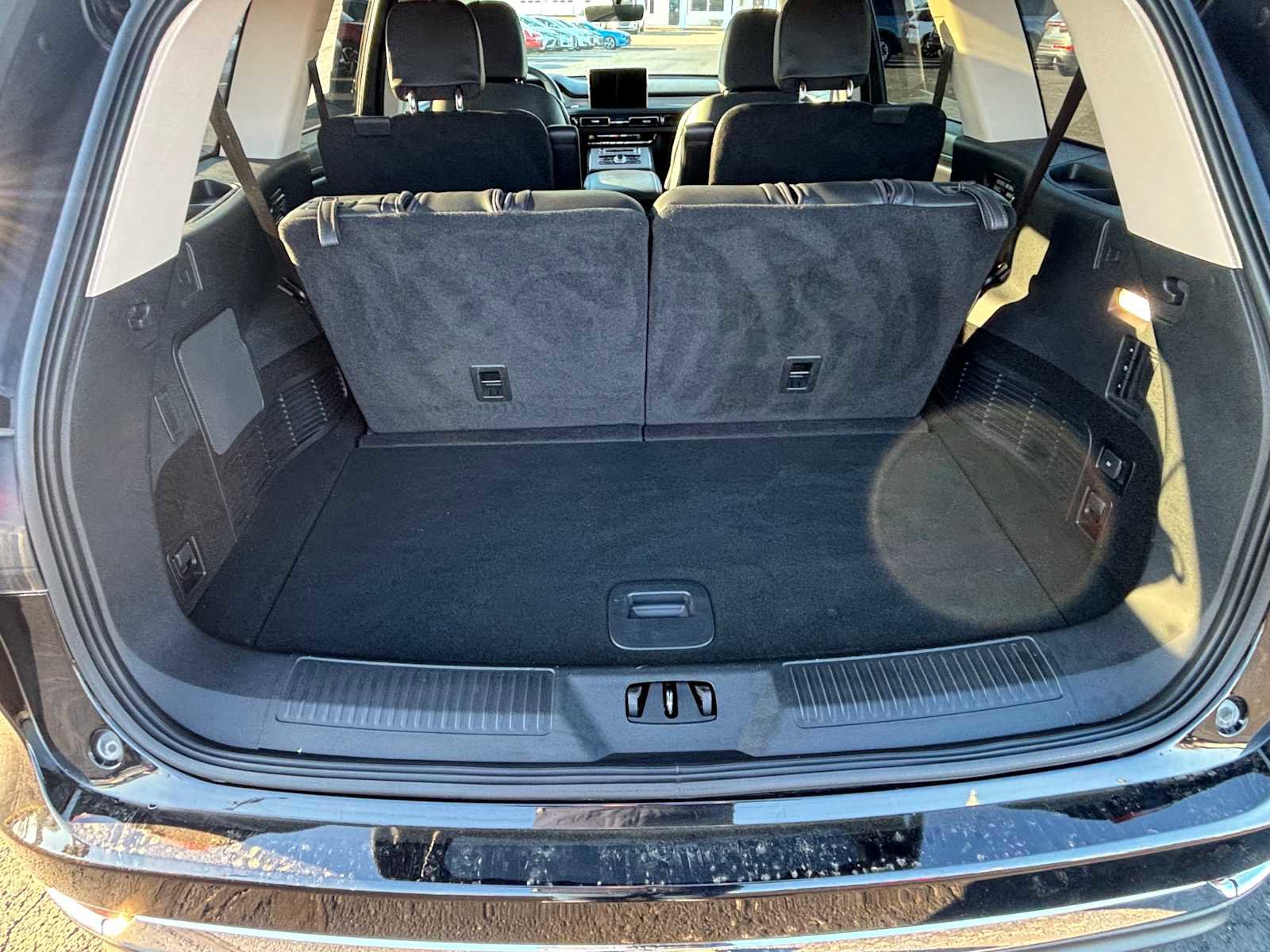 Used 2023 Lincoln Aviator AWD w/ Premium Package image 10