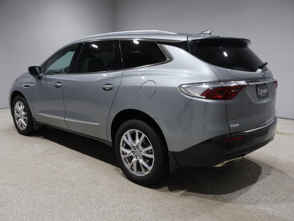 Used 2023 Buick Enclave Essence w/ Experience Buick Package image 4