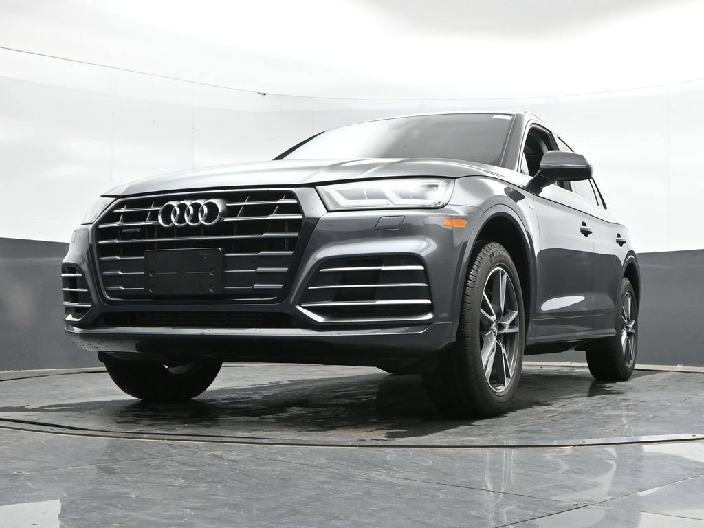 Used 2020 Audi Q5 e Premium Plus w/ Premium Plus Package AWD/4WD image 46