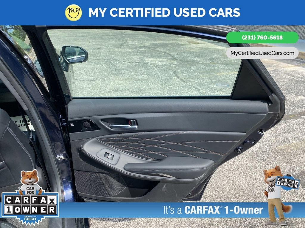 Used 2022 Toyota Avalon Limited FWD image 21