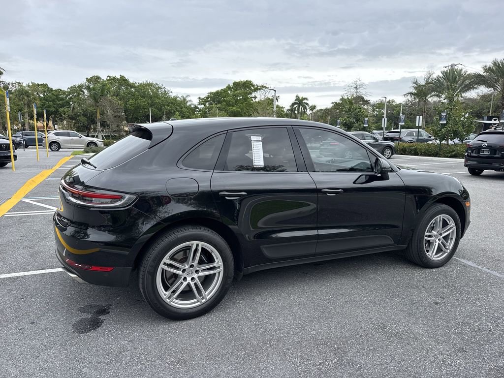Used 2021 Porsche Macan image 5