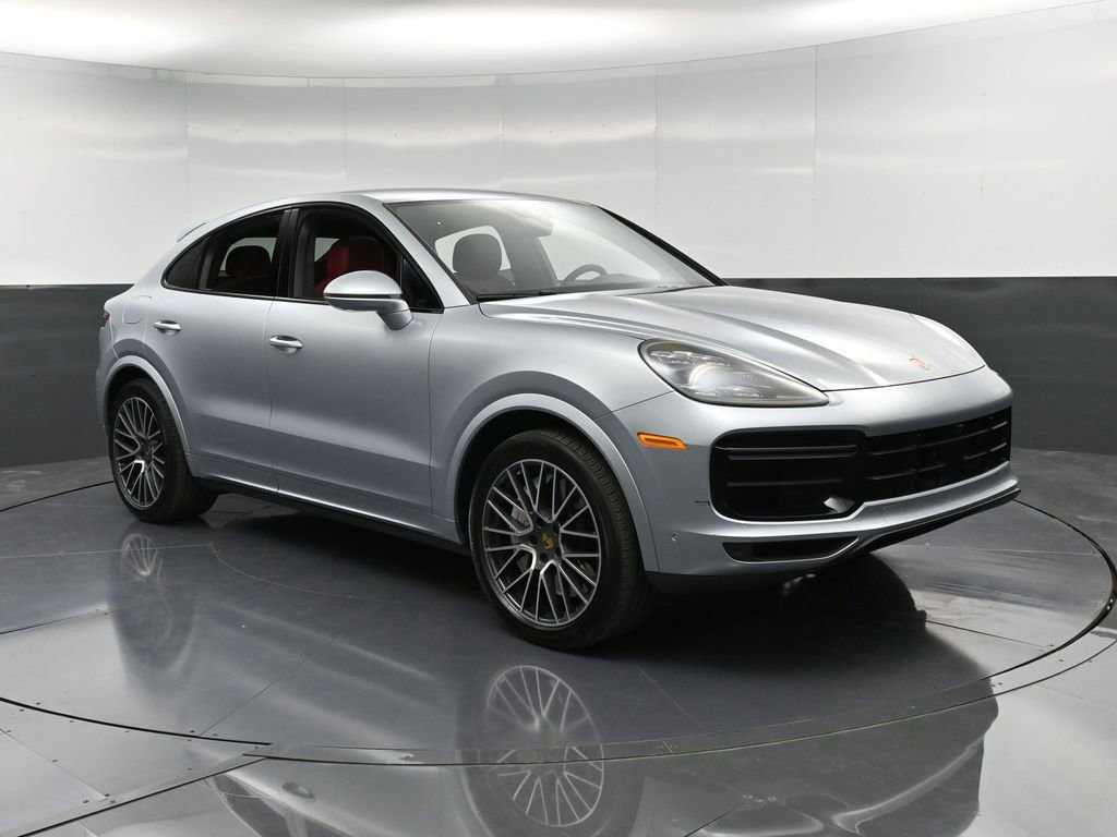 Certified 2022 Porsche Cayenne Turbo AWD/4WD image 10