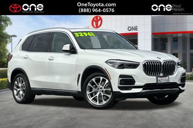 Used 2022 BMW X5 xDrive40i w/ Climate Comfort Package