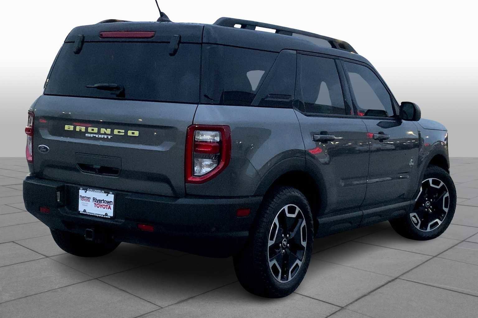 Used 2022 Ford Bronco Sport Outer Banks w/ Tech Package image 23