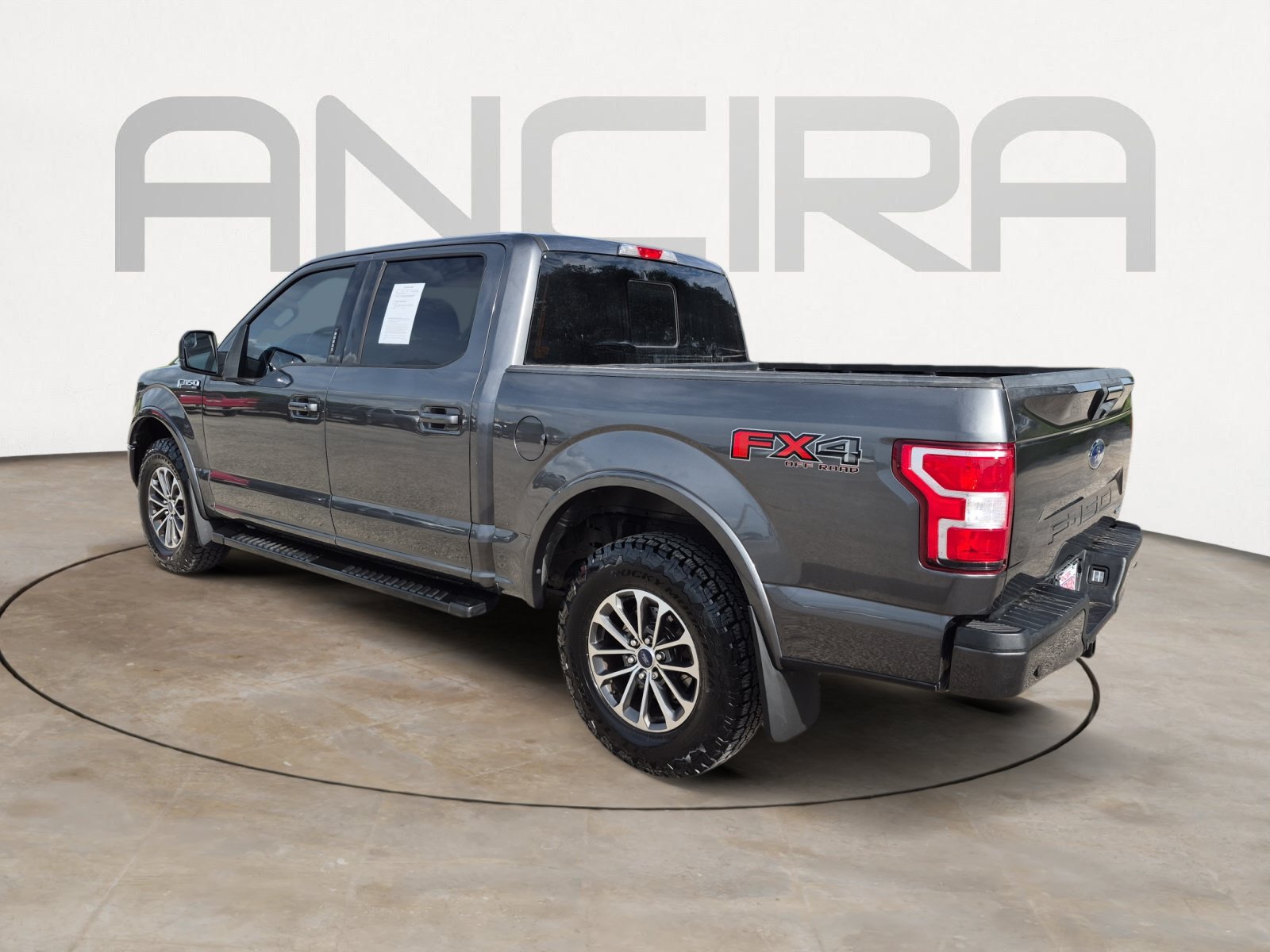 Used 2018 Ford F150 XLT w/ Equipment Group 302A Luxury AWD/4WD image 8