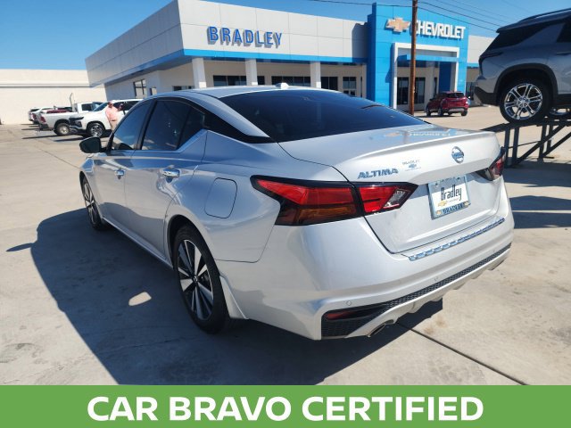 Used 2022 Nissan Altima 2.5 SV w/ SV Premium Package FWD image 6