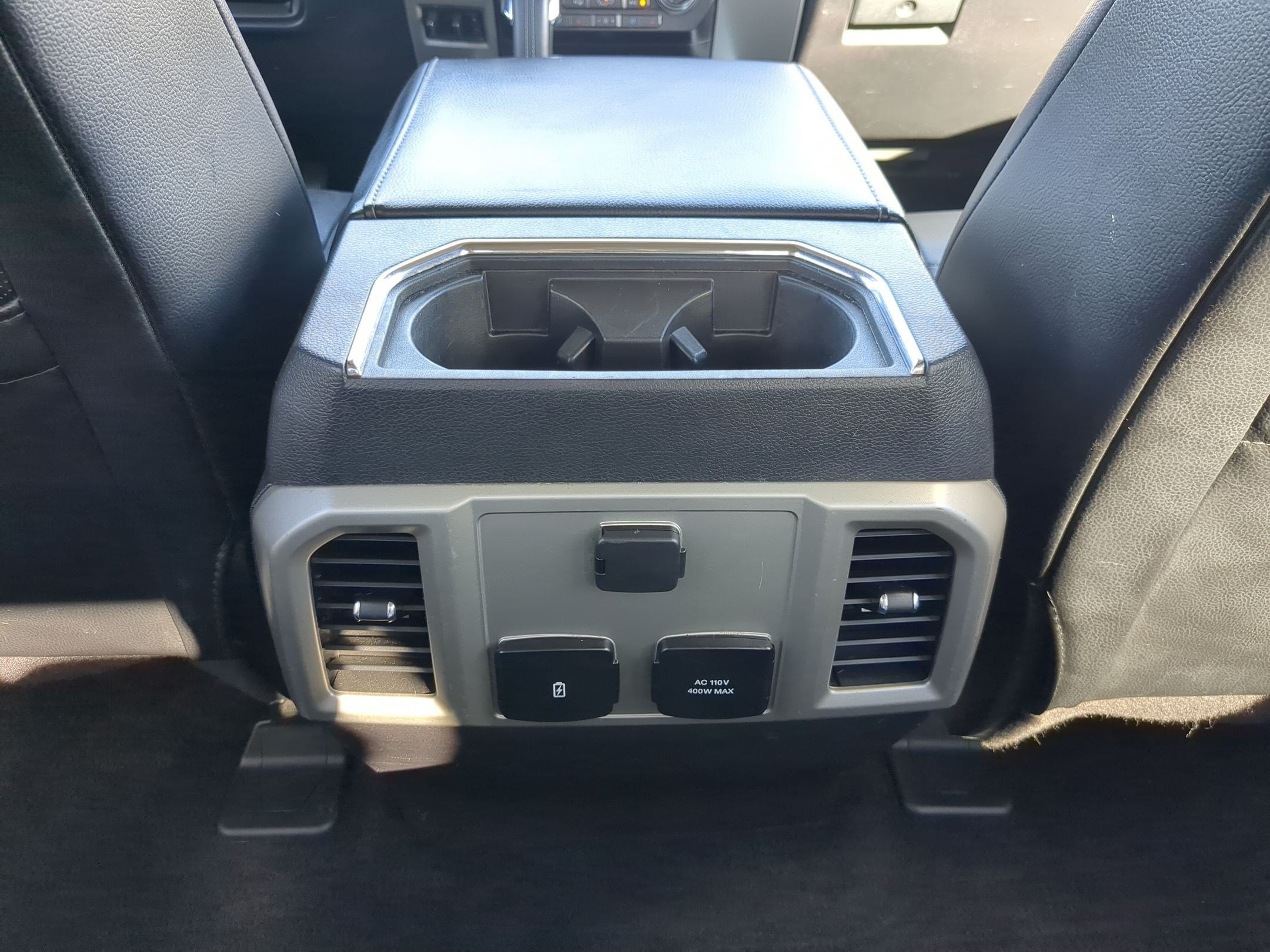Used 2017 Ford F150 Lariat w/ Equipment Group 501A Mid AWD/4WD image 27
