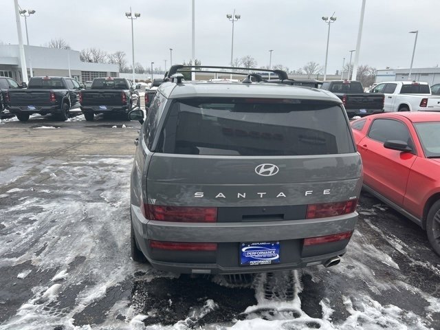 Used 2025 Hyundai Santa Fe SEL image 11