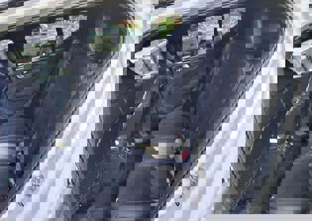 Used 2023 Volvo XC40 Recharge Ultimate image 5