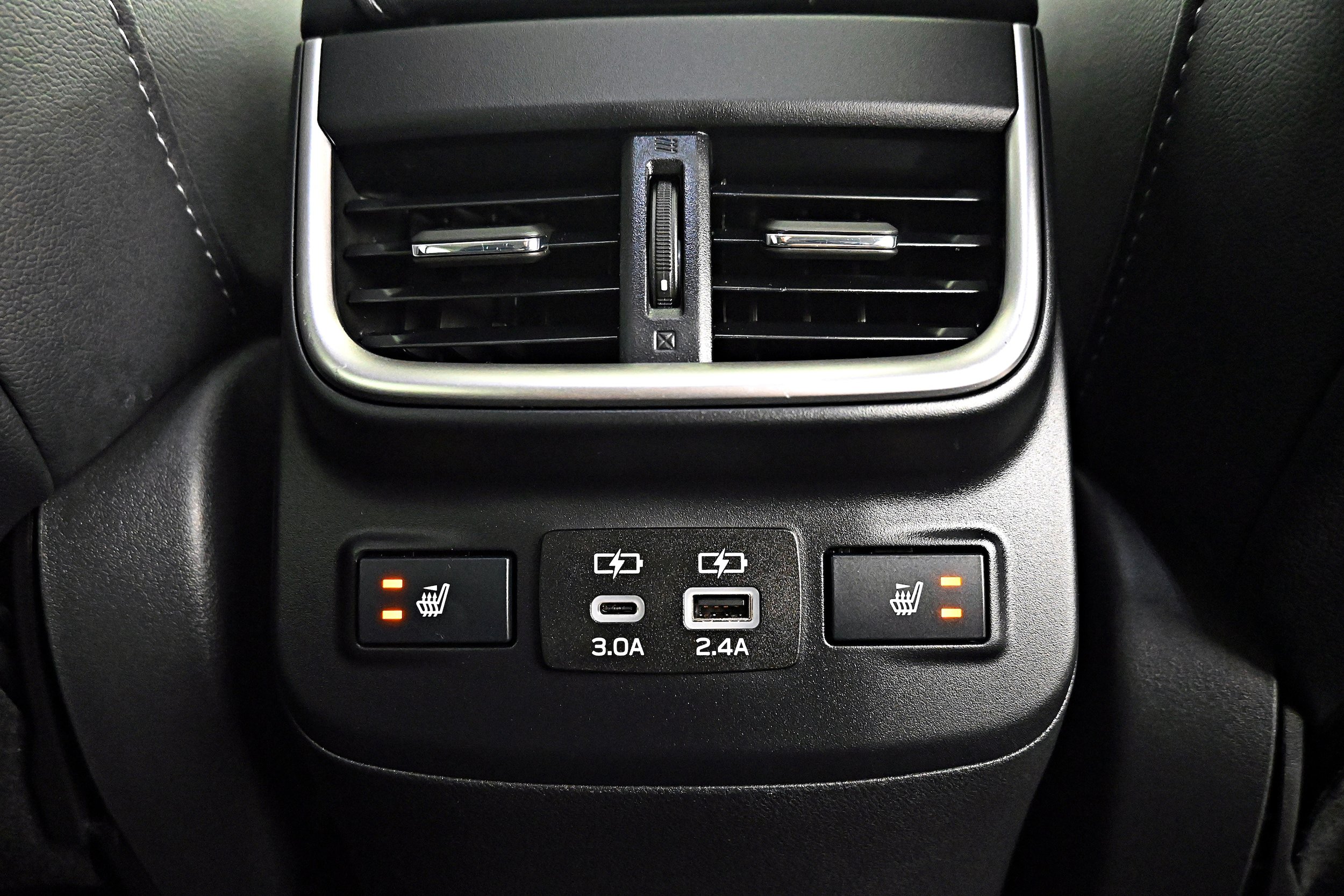 Used 2023 Subaru Outback Limited AWD/4WD image 29