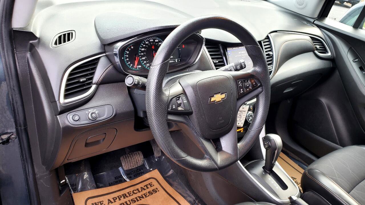 Used 2021 Chevrolet Trax LT image 15
