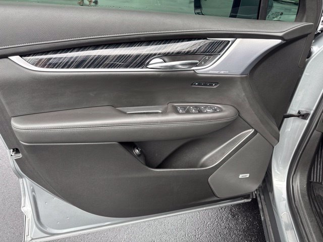 Used 2024 Cadillac XT6 Premium Luxury AWD/4WD image 23