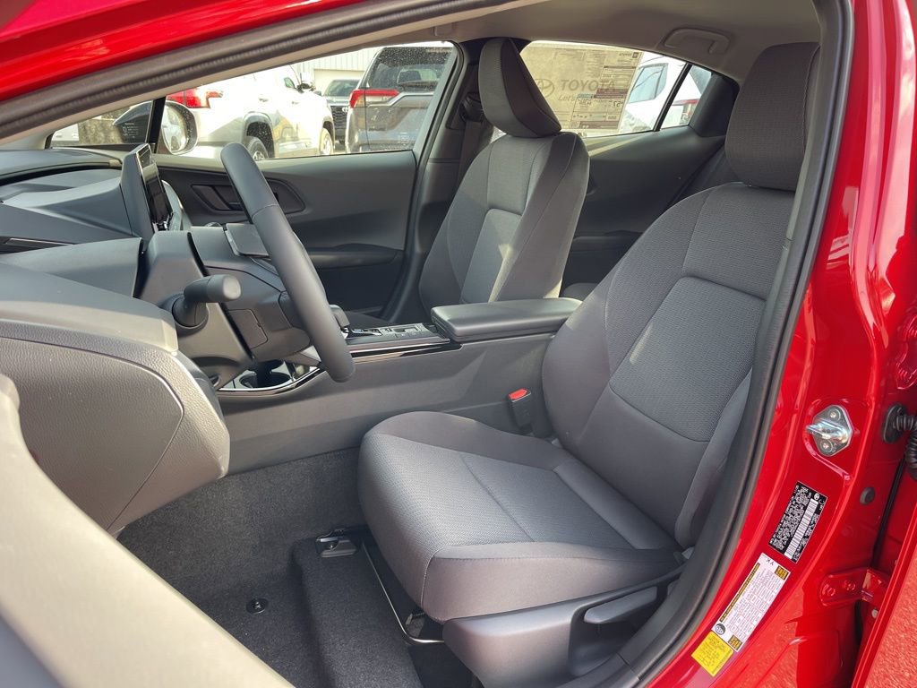 New 2026 Toyota Prius LE image 19