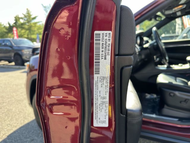 Certified 2020 Jeep Grand Cherokee Limited AWD/4WD image 18