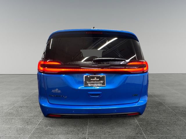 New 2026 Chrysler Pacifica Select w/ S Appearance Package image 27