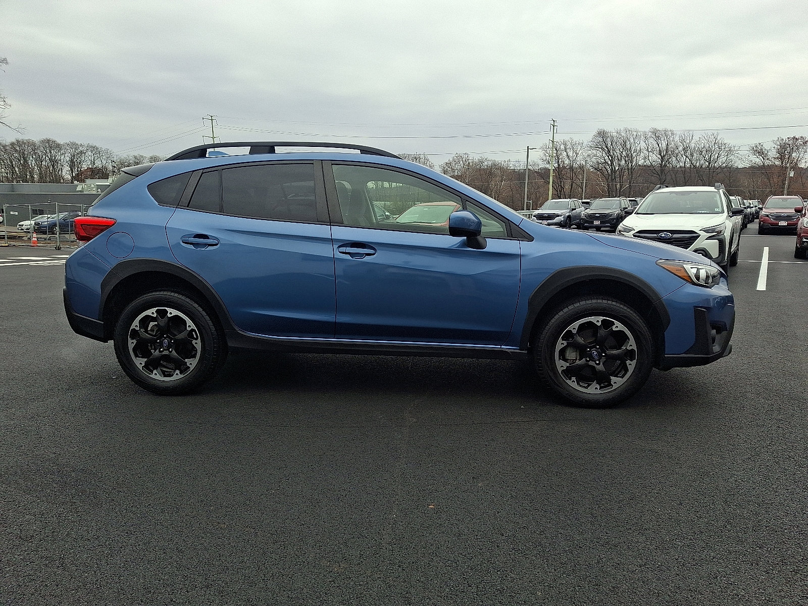 Certified 2021 Subaru Crosstrek 2.0i Premium w/ Popular Package #3 image 7