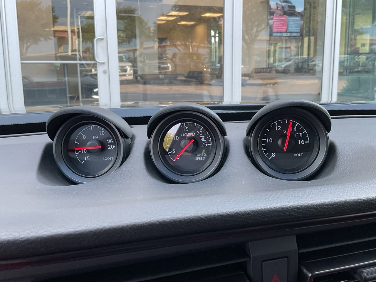 Used 2024 Nissan Z Performance w/ Floor Mat Package RWD image 27